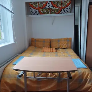 Unknownrooms Homestay